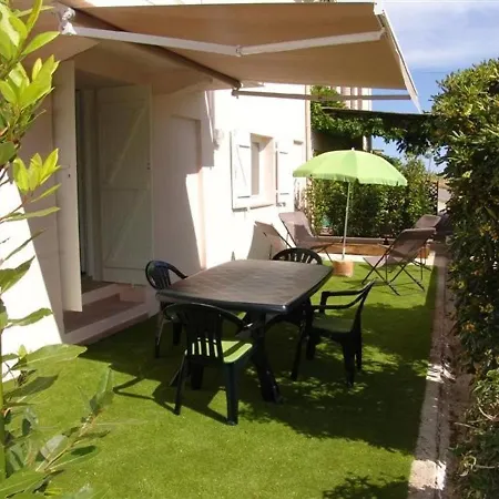 Maison Le Lavandou, 3 Pieces, 4 Personnes - Fr-1-251-291 Tatil Evi